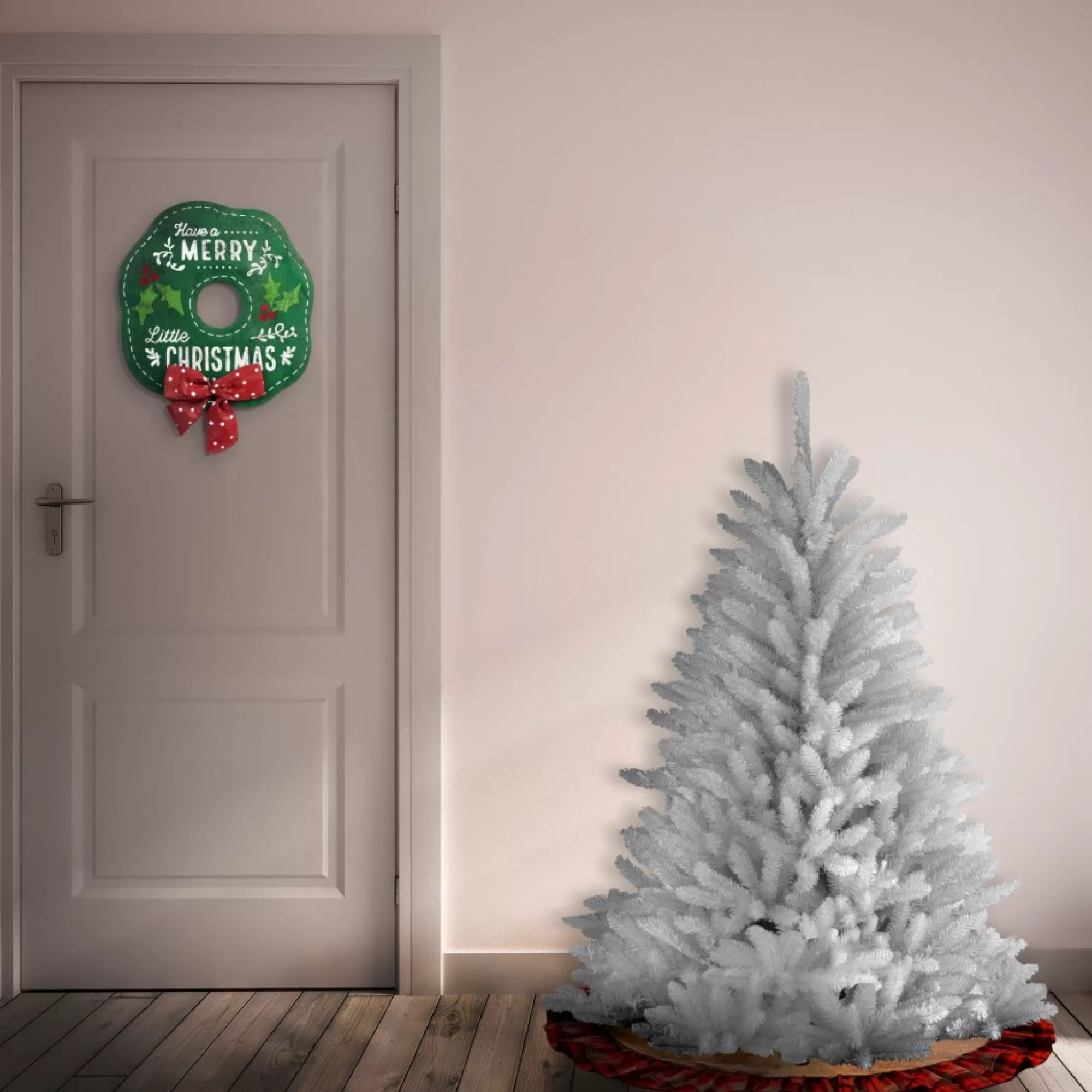 Best 4.5' Dunhill White Fir Artificial Christmas Tree –Unlit Unlit