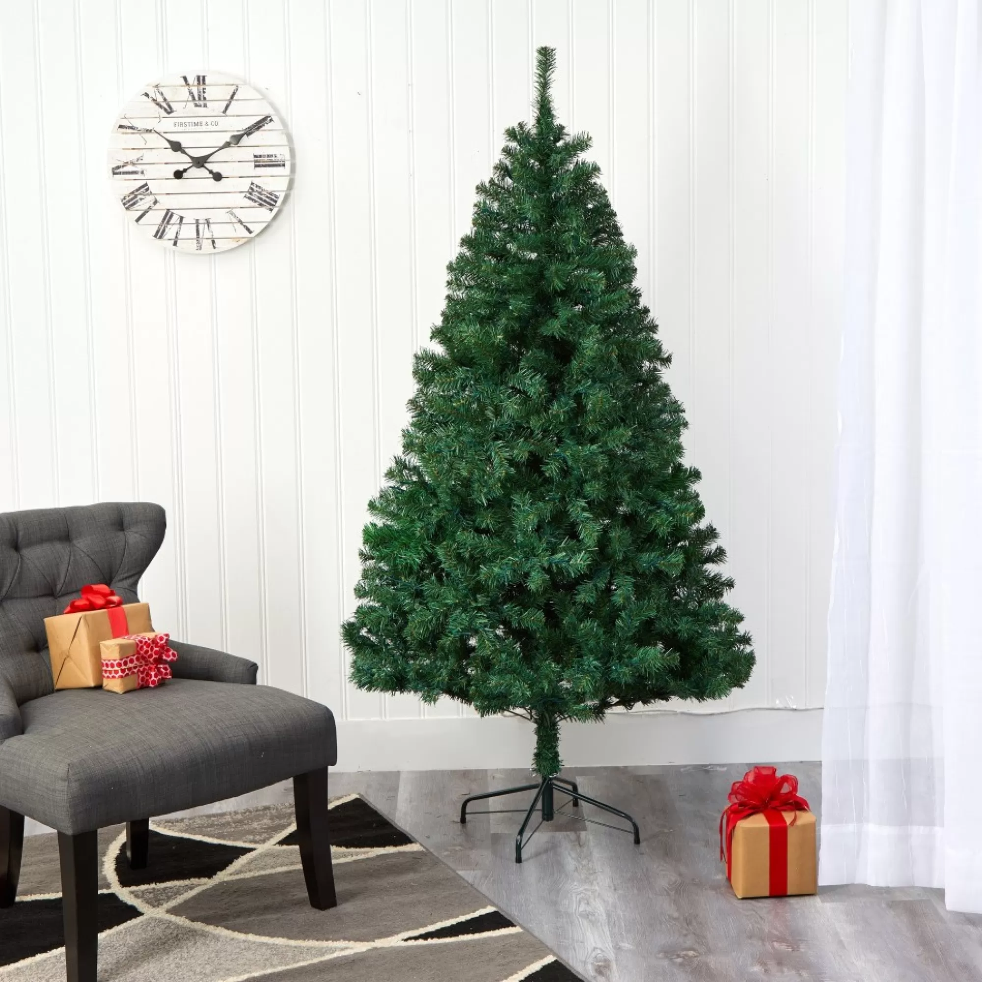 Shop 5' Northern Tip Pine Artificial Christmas Tree, Unlit Unlit