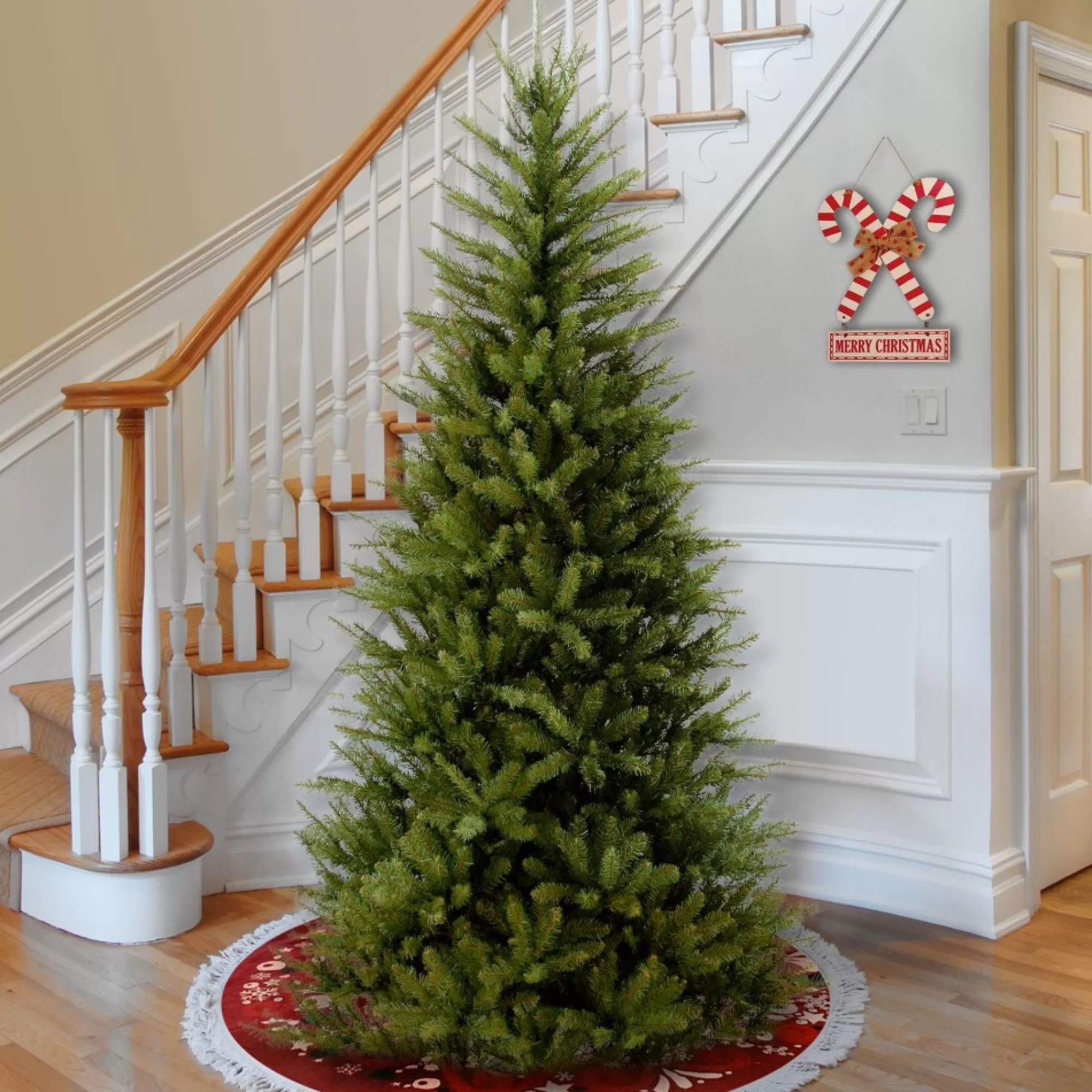 Outlet 6.5' Dunhill Fir Slim Artificial Christmas Tree –Unlit Unlit