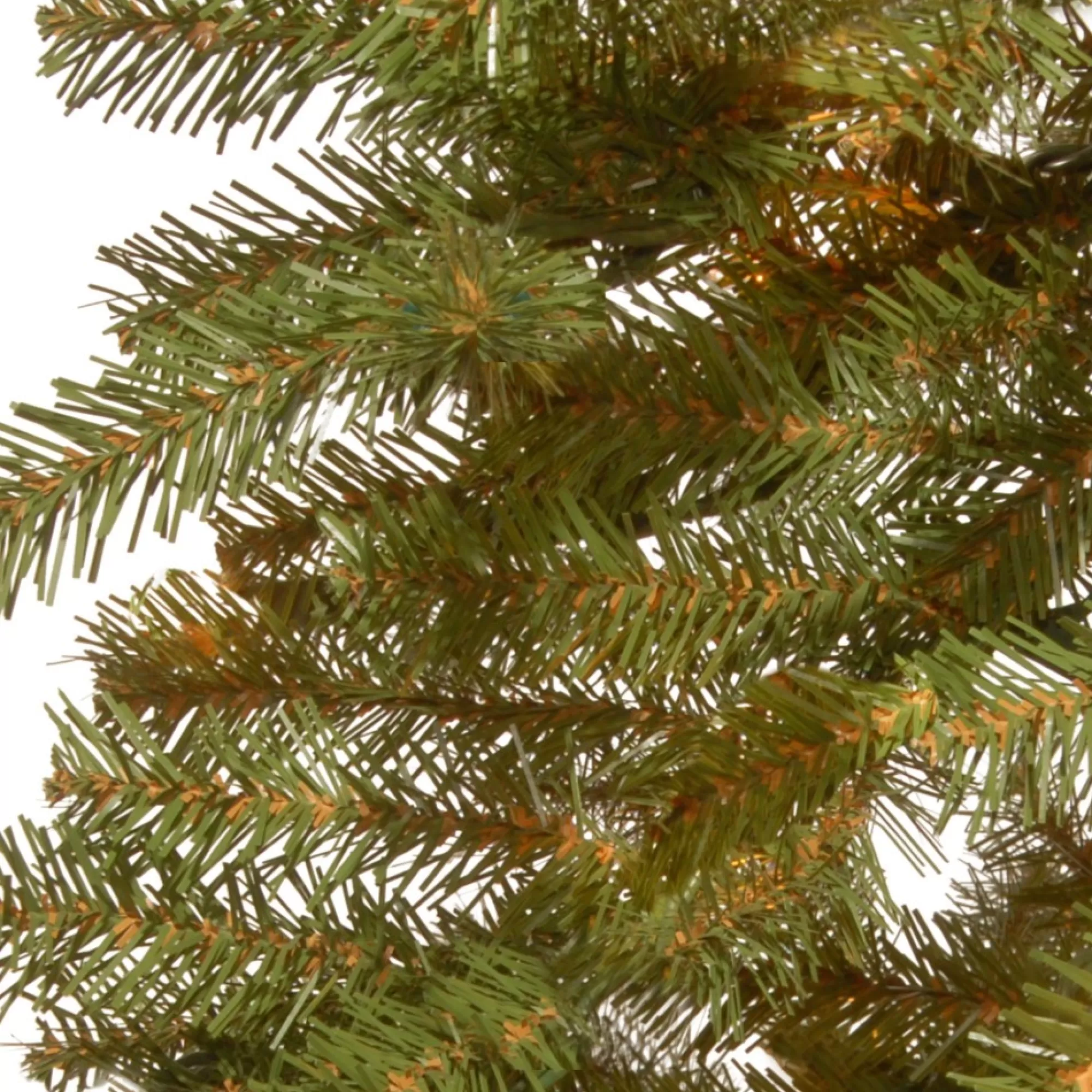 Shop 6' Hickory Cedar Artificial Christmas Tree – Unlit Unlit