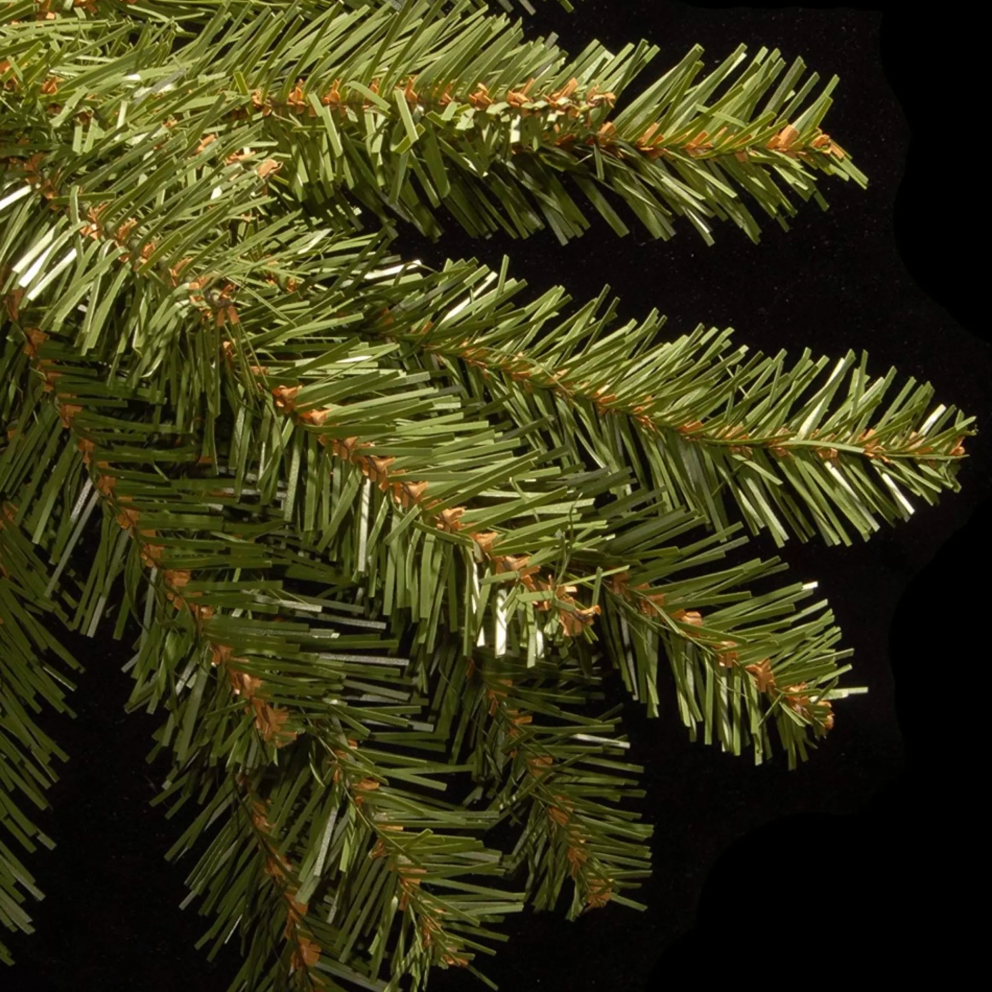 Best 7.5' Dunhill Fir Artificial Christmas Tree - Unlit Unlit