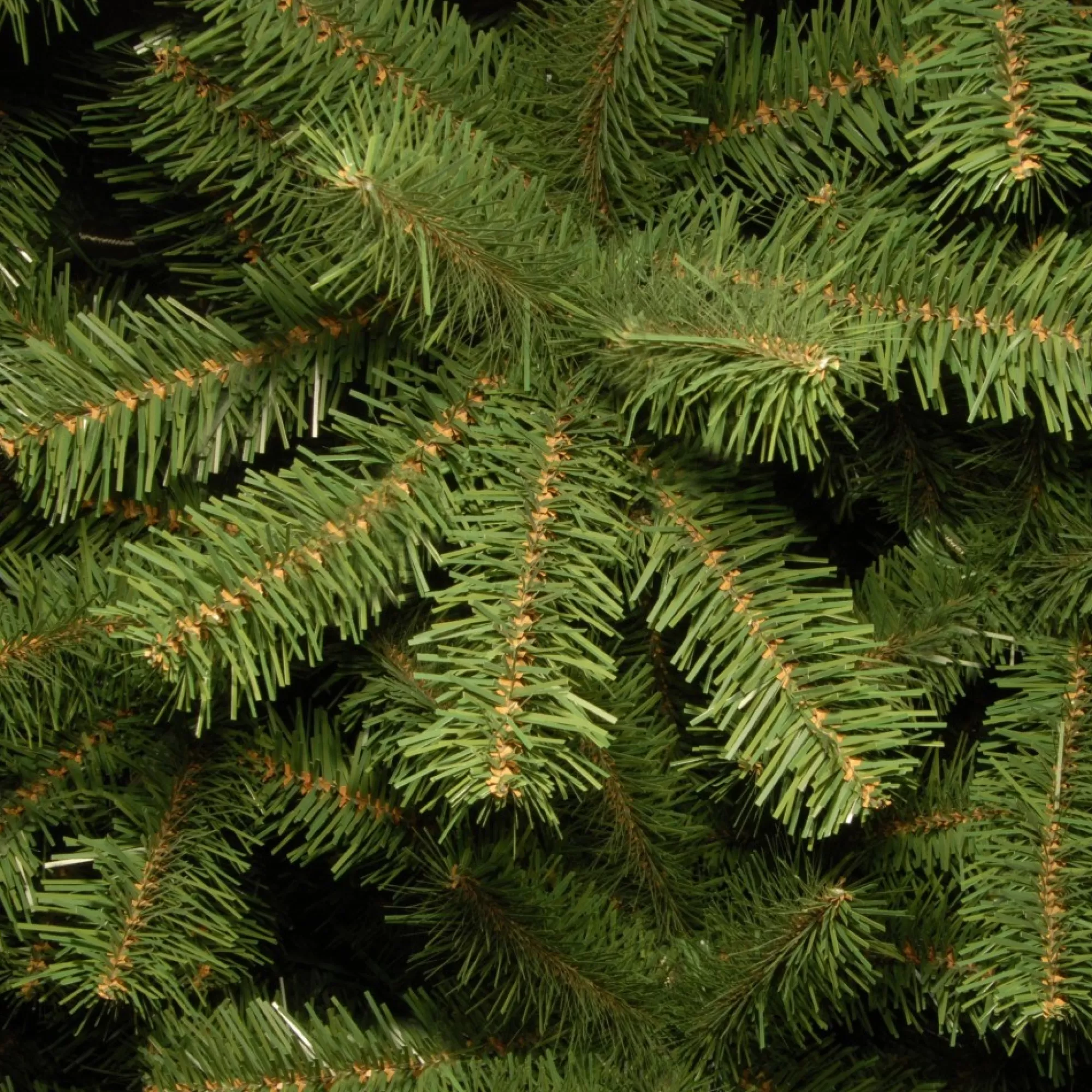 Shop 7.5' North Valley Spruce Artificial Christmas Tree, Unlit Unlit